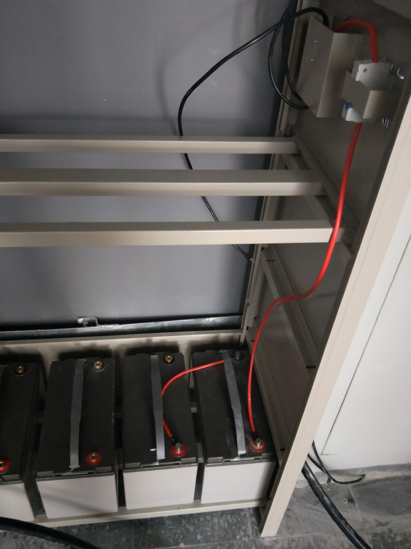 德国阳光蓄电池应用于某电厂机房为电厂设备提供应急电能